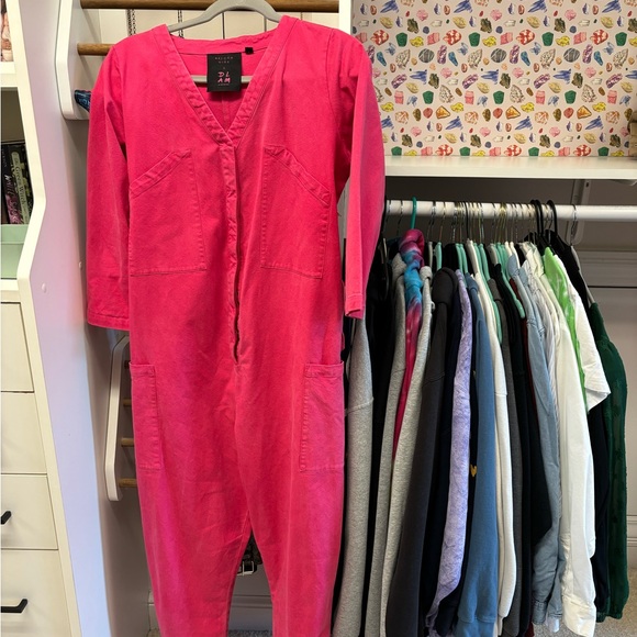 Beyond Nine x DLAM collaboration boilersuit. - Picture 2 of 9